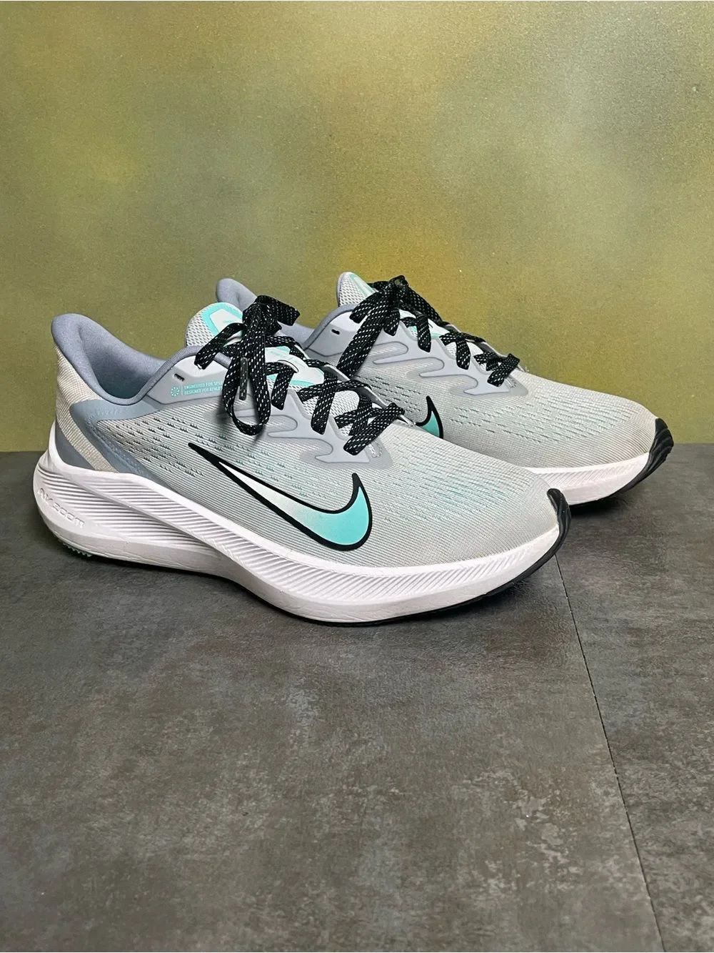 Nike Zoom Winflo 7 Women's Running Shoes Sky Grey/Teal/White Size 7.5